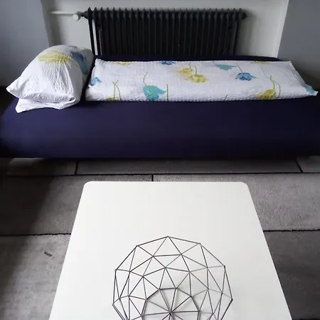 - Geraeumige 95 Qm Mit Balkon