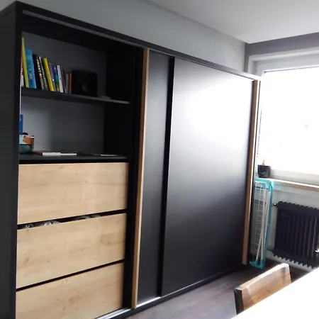 - Geraeumige 95 Qm Mit Balkon Augsburg